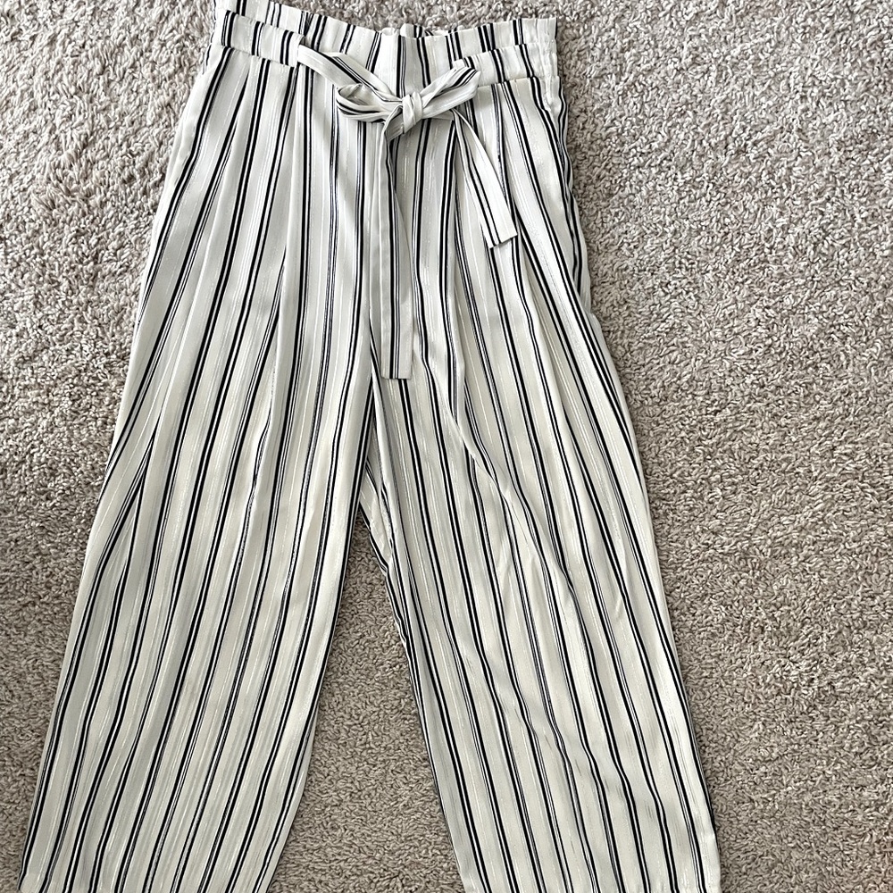 ZARA,Cream,navy blue, silver strip trousers w/belt
